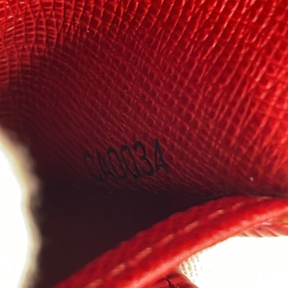 Louis Vuitton Epi Key Holder Case - Picture 8 of 15